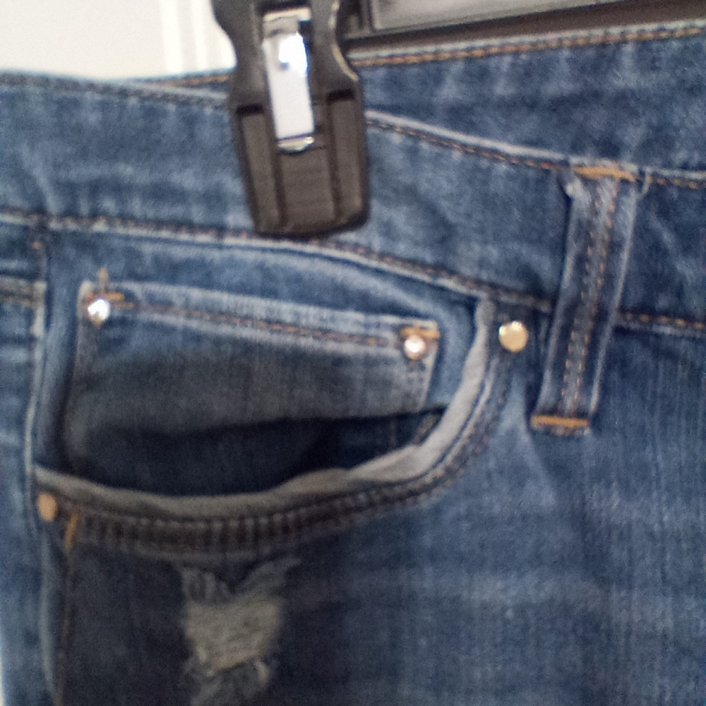 WHBM Girlfriend Distressed Jeans Size 6 - Picture 5 of 5